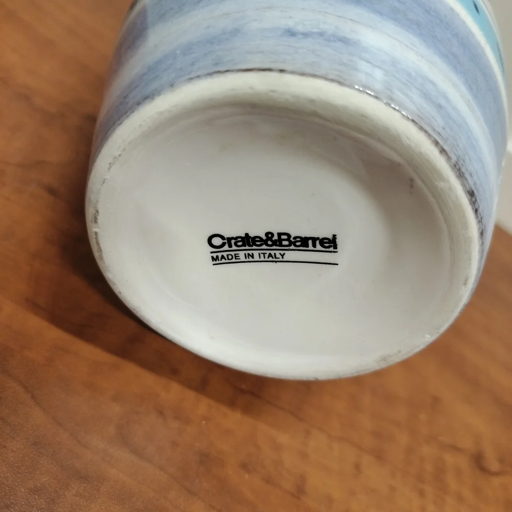 Elegant Crate & Barrel Blues And Creams Vase Made In Italy 9.5